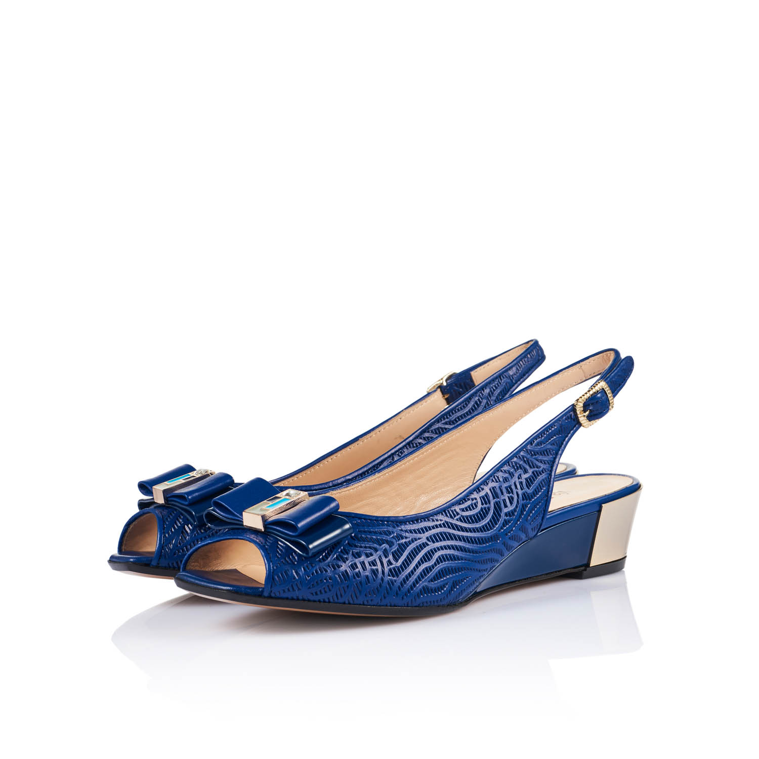 Radek-Blue-01