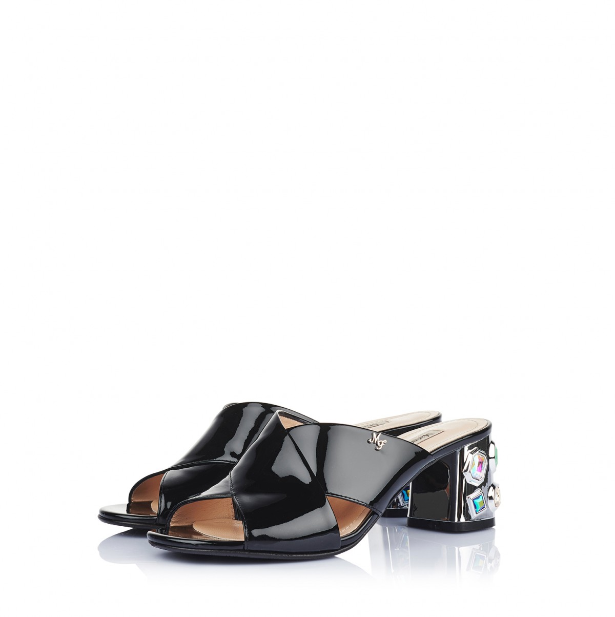 Mame-BLK-01